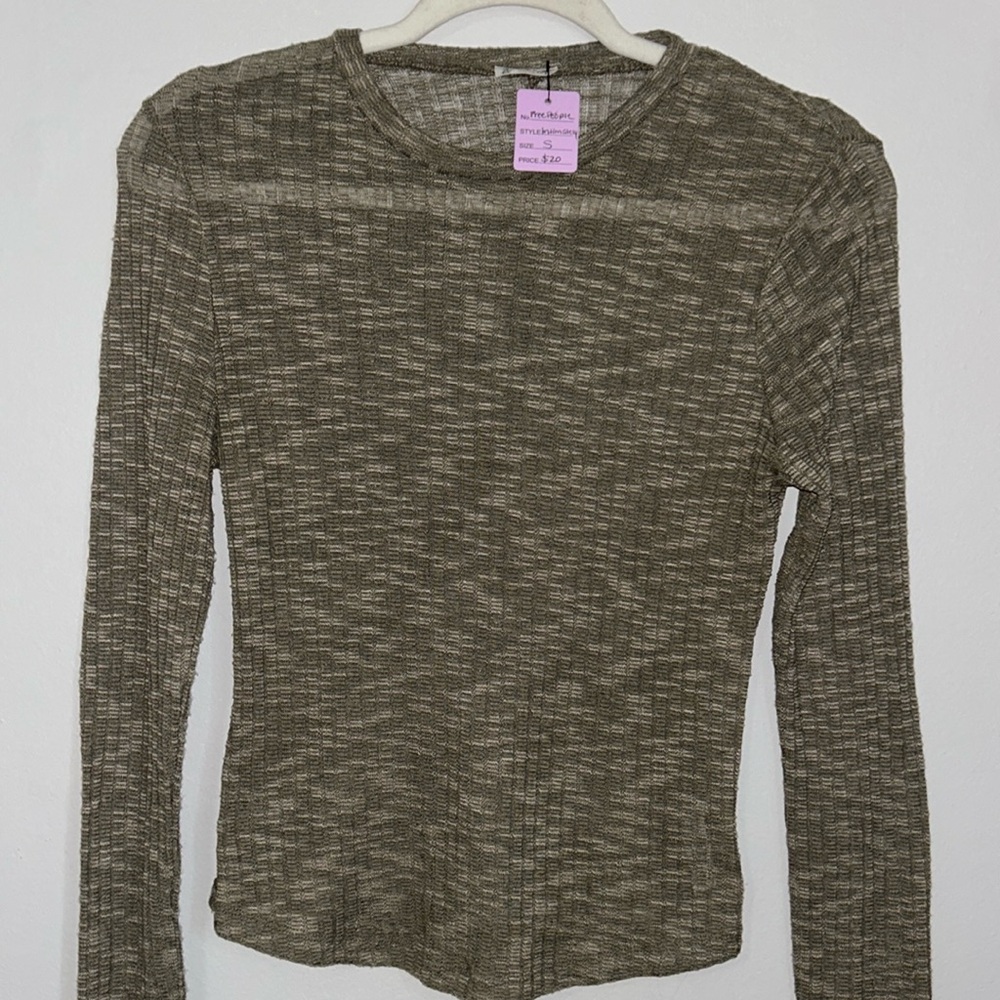 𝒮𝒪𝐿𝒟‼️ Free People Top